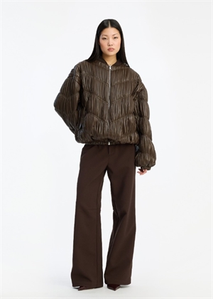 Pleated bomber jakke Chocolate Brown ROTATE By Birger Christensen 